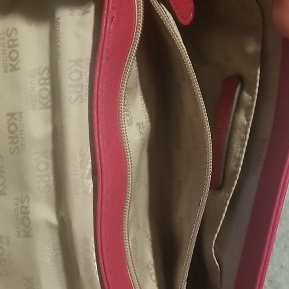 Pink MK Purse - Picture 9 of 10